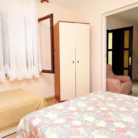 Apartments By The Sea Brgulje, Molat - 6241 Δωμάτιο φωτογραφία