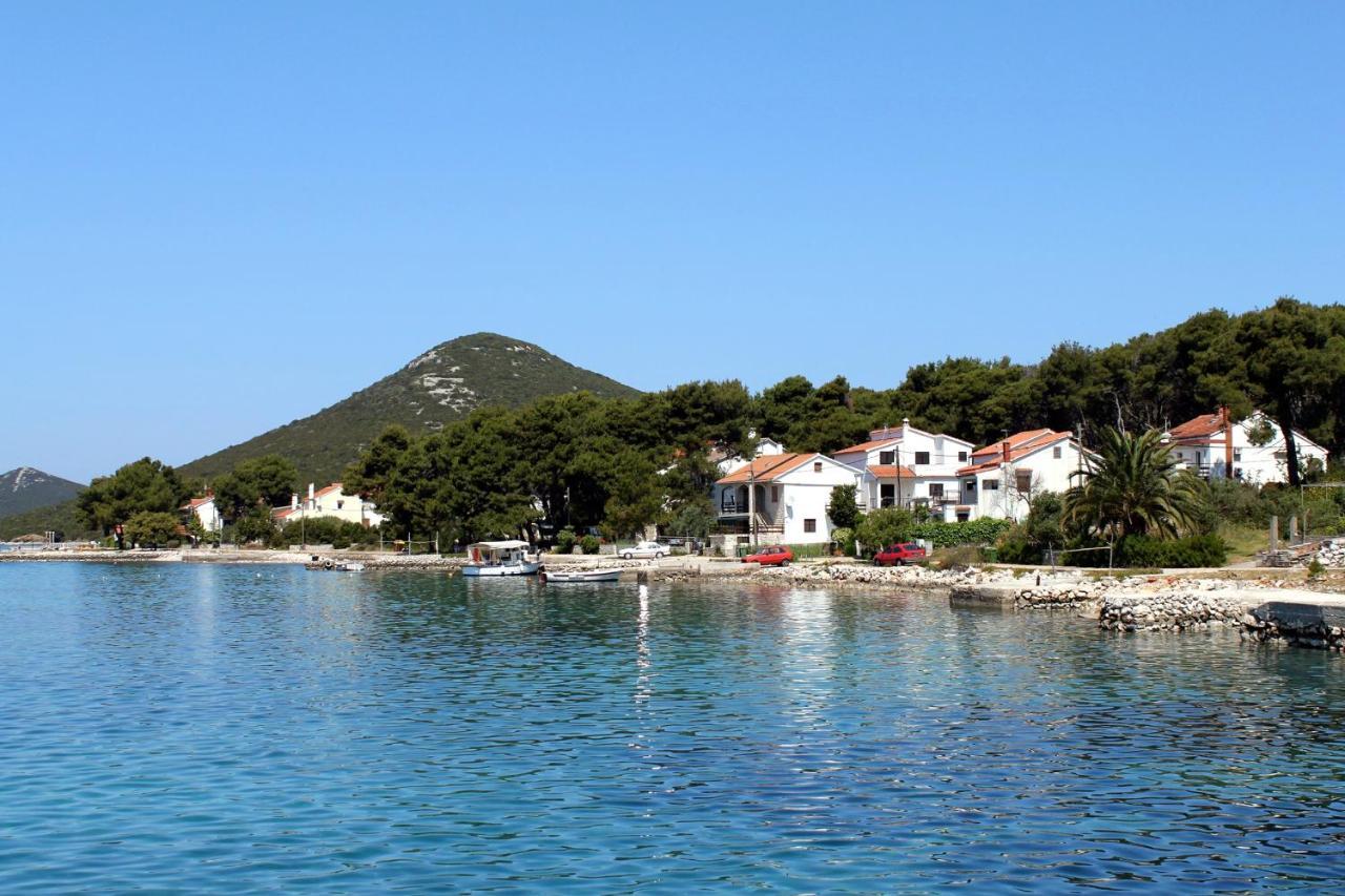 Apartments By The Sea Brgulje, Molat - 6241 Εξωτερικό φωτογραφία
