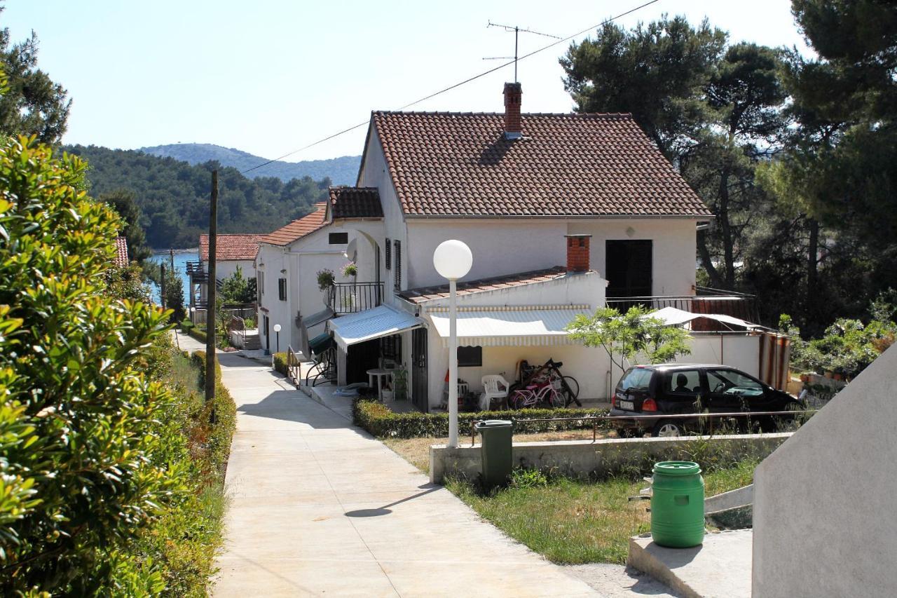 Apartments By The Sea Brgulje, Molat - 6241 Εξωτερικό φωτογραφία