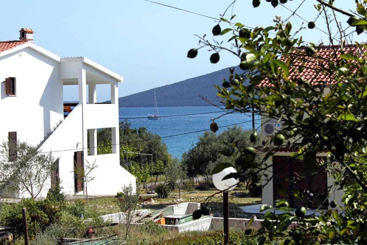 Apartments By The Sea Brgulje, Molat - 6241 Εξωτερικό φωτογραφία
